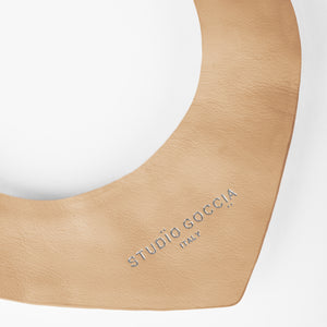 Collier a forma di V