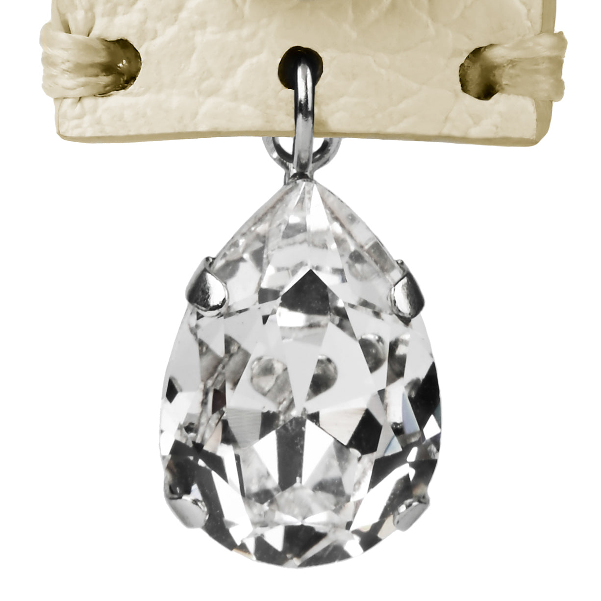 Earrings Drops in Ivory